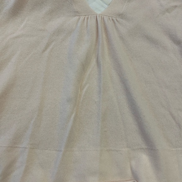 Brunello Cucinelli Cashmere Light Pink V-Neck Sweater - Picture 4 of 6